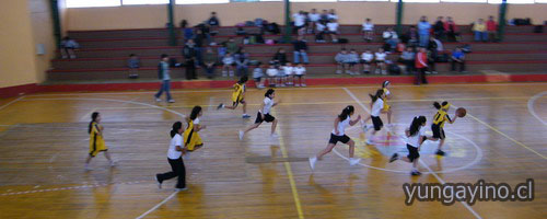 Encuentro de basquetbol entre Colegio San Diego de Huepil y Yungay