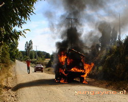 Vehículo se Incendio En Yungay