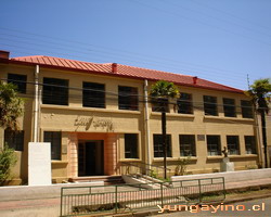 Escuela Fernando Baquedano de Yungay