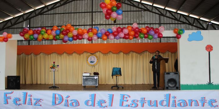 campanario_dia_estudiante_2016