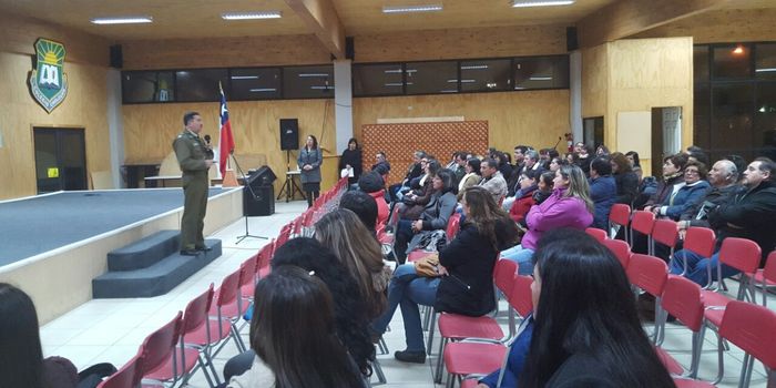 carabineros_charla_cholguan_201607