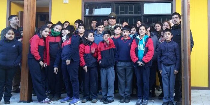 carabineros_escuela_los_mayos