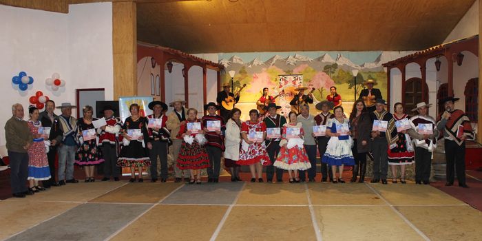 comunal_cueca_adultos_201608