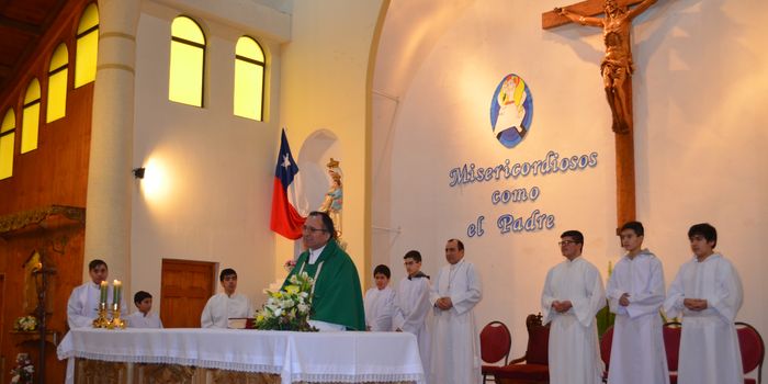 padre_nelson_jara_2016