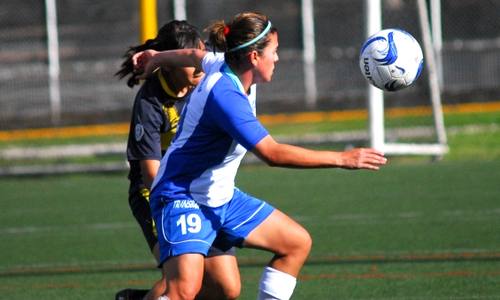 Comienza en Yungay el campeonato de baby fútbol femenino “Copa Verano 2014”